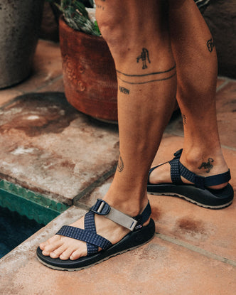 fit model wearing The Z/1 Classic USA in Navy Waffle by the pool