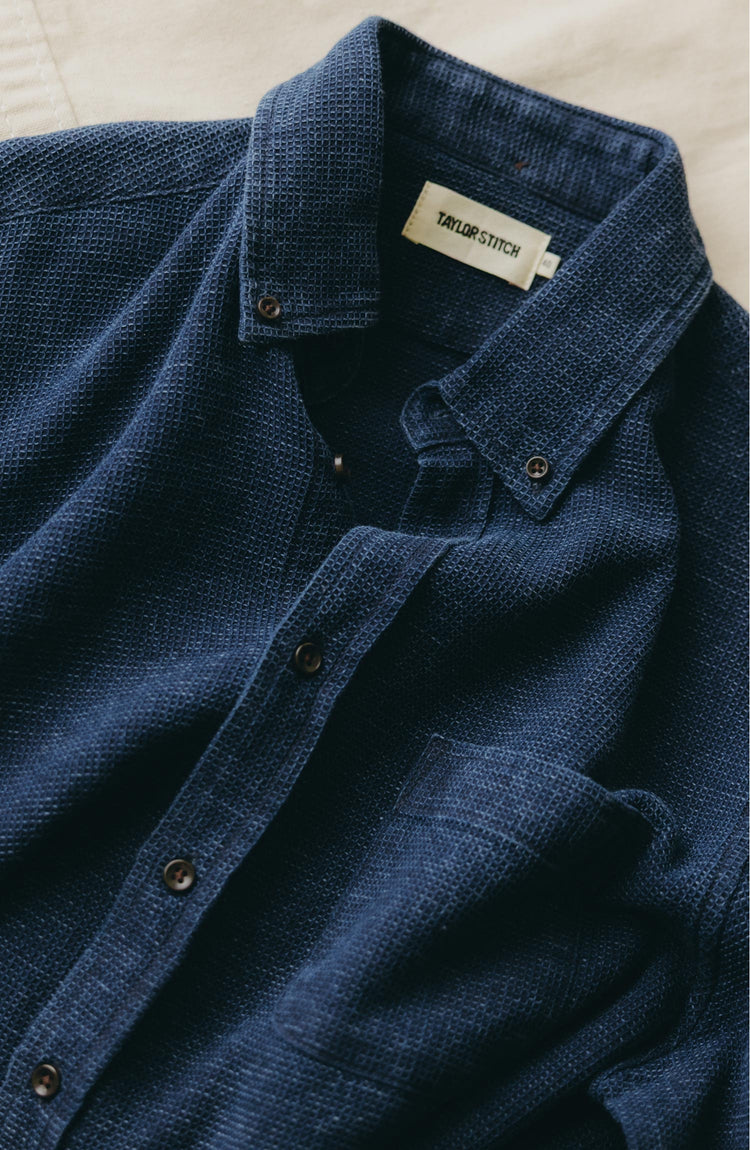 Model wearing The Jack in Indigo Waffle