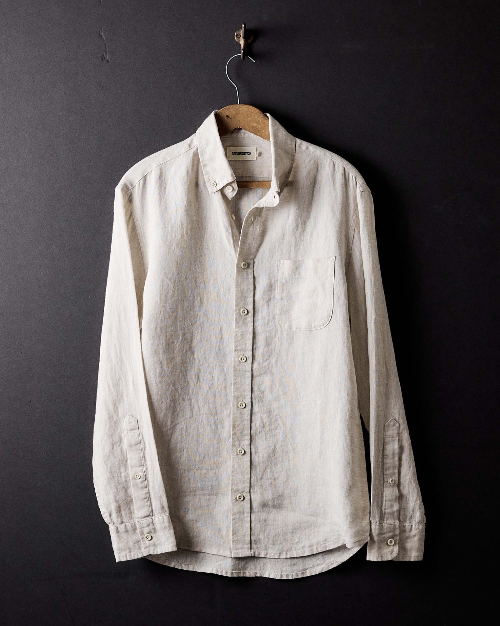 editorial image of The Jack in Flax Linen hanging, Wovens by Taylor Stitch