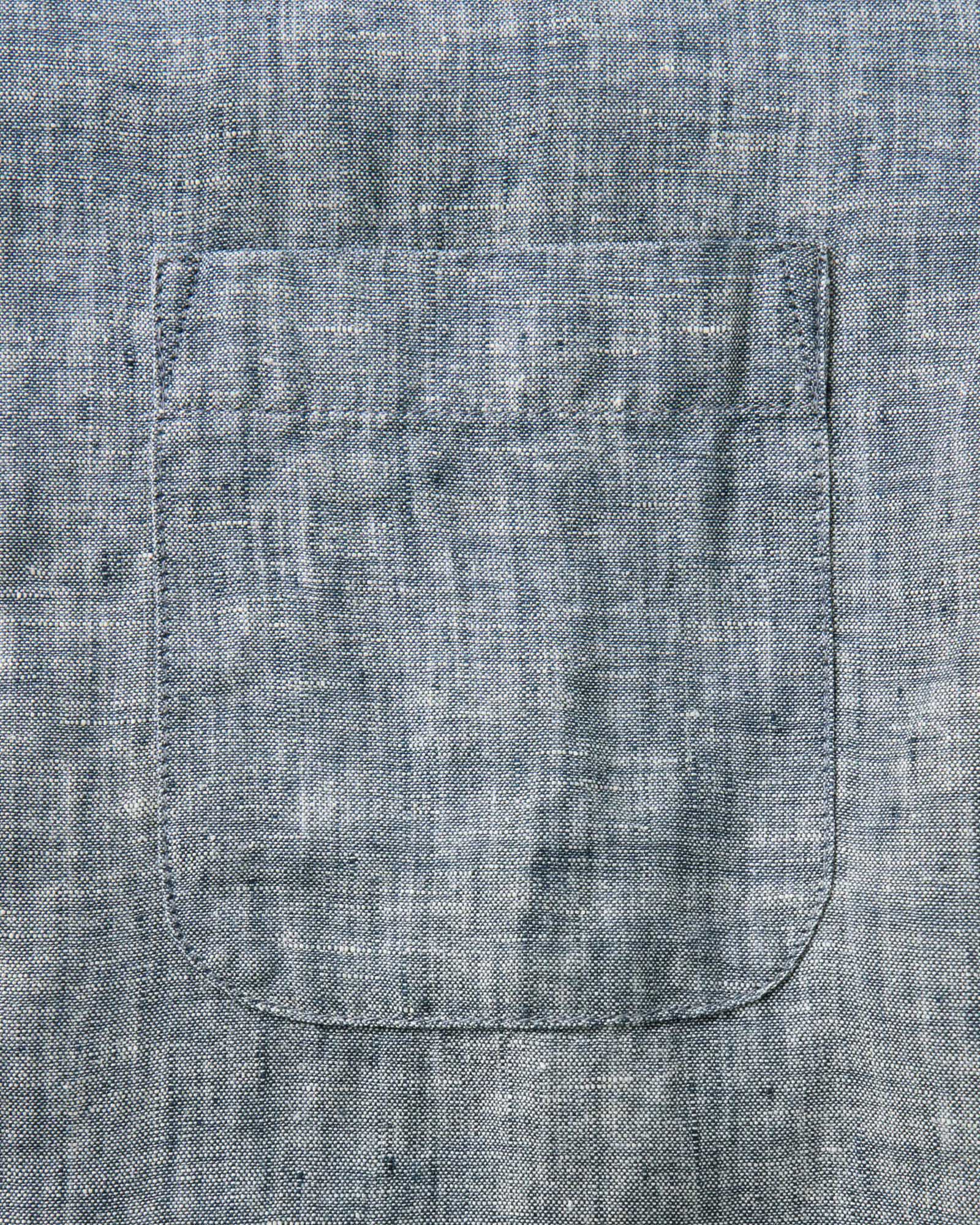 material shot of the pocket on The Short Sleeve Jack in Ocean Linen, Wovens by Taylor Stitch