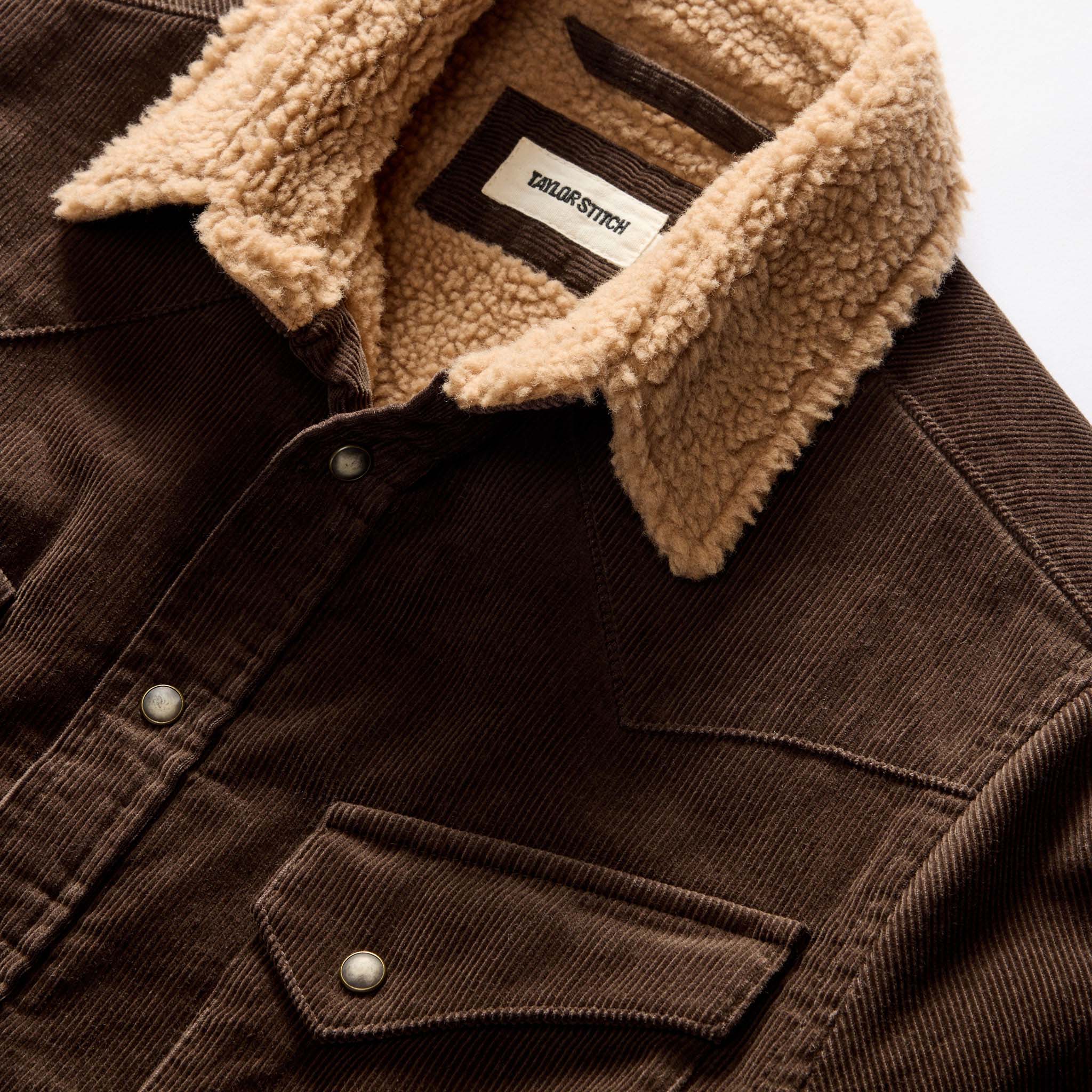 material shot of the collar on The Western Shirt Jacket in Soil Corduroy, Outerwear by Taylor Stitch