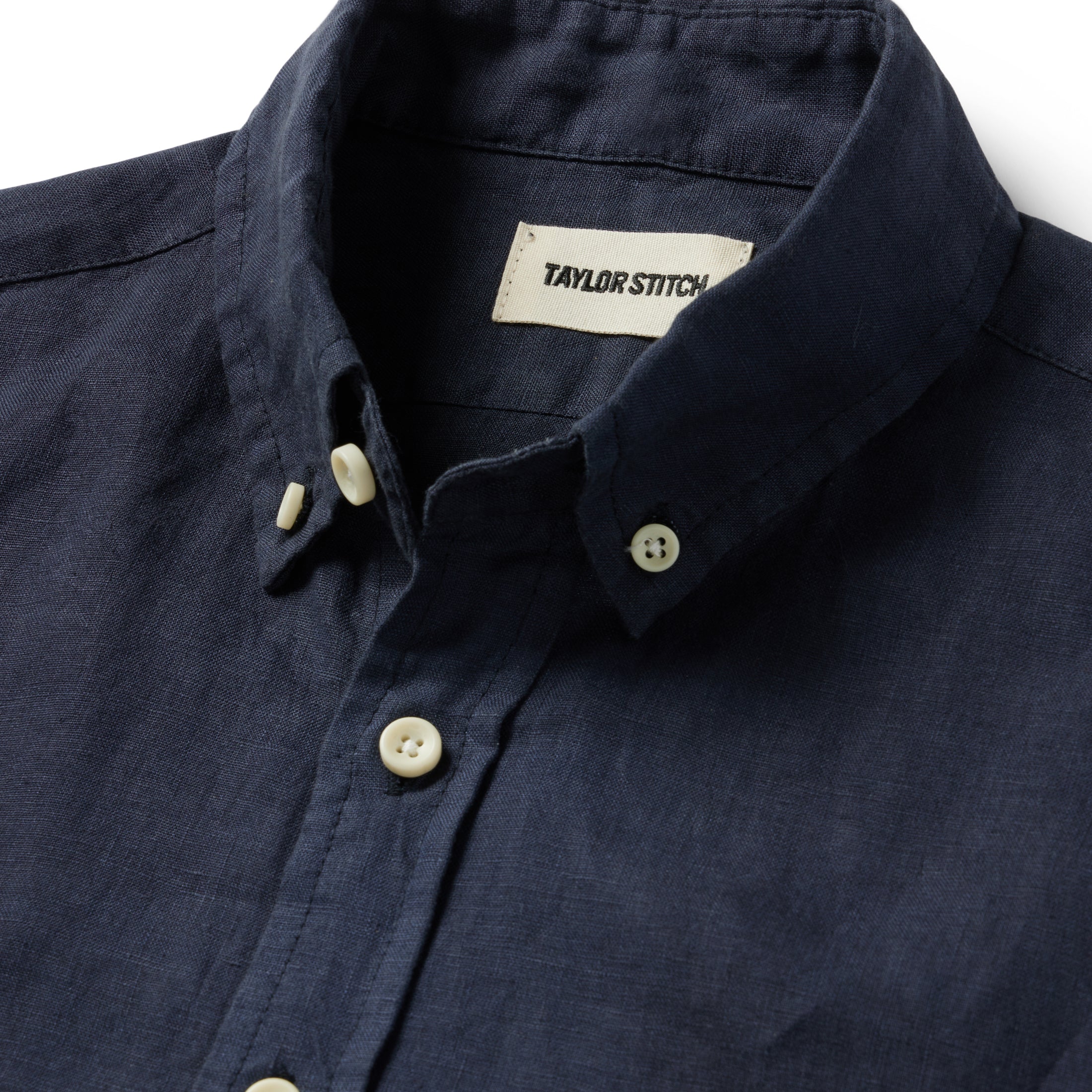 material shot of the collar on The Jack in Navy Linen, Wovens by Taylor Stitch