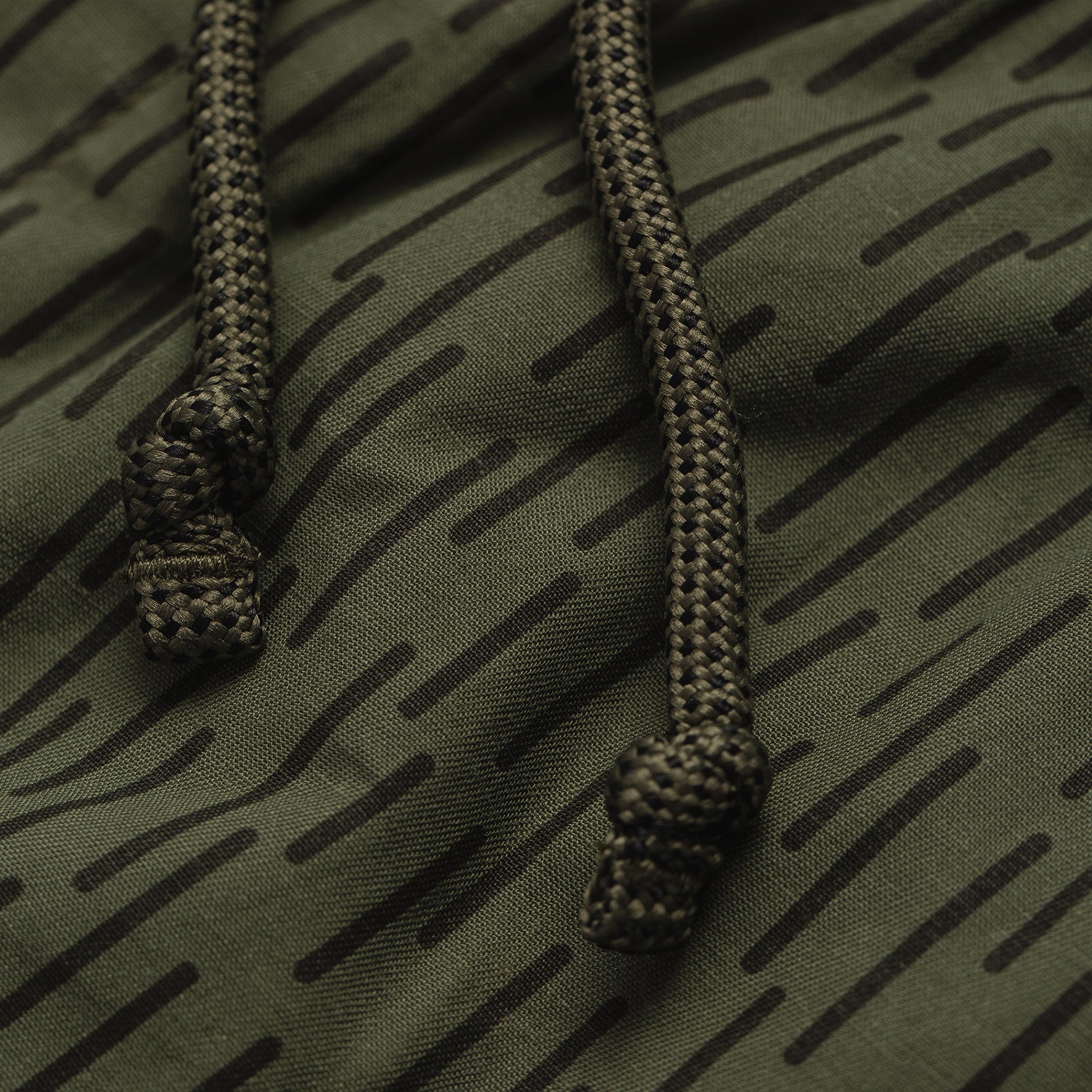The Après Short in Rain Drop Camo: Alternate Image 8, Shorts by Taylor Stitch