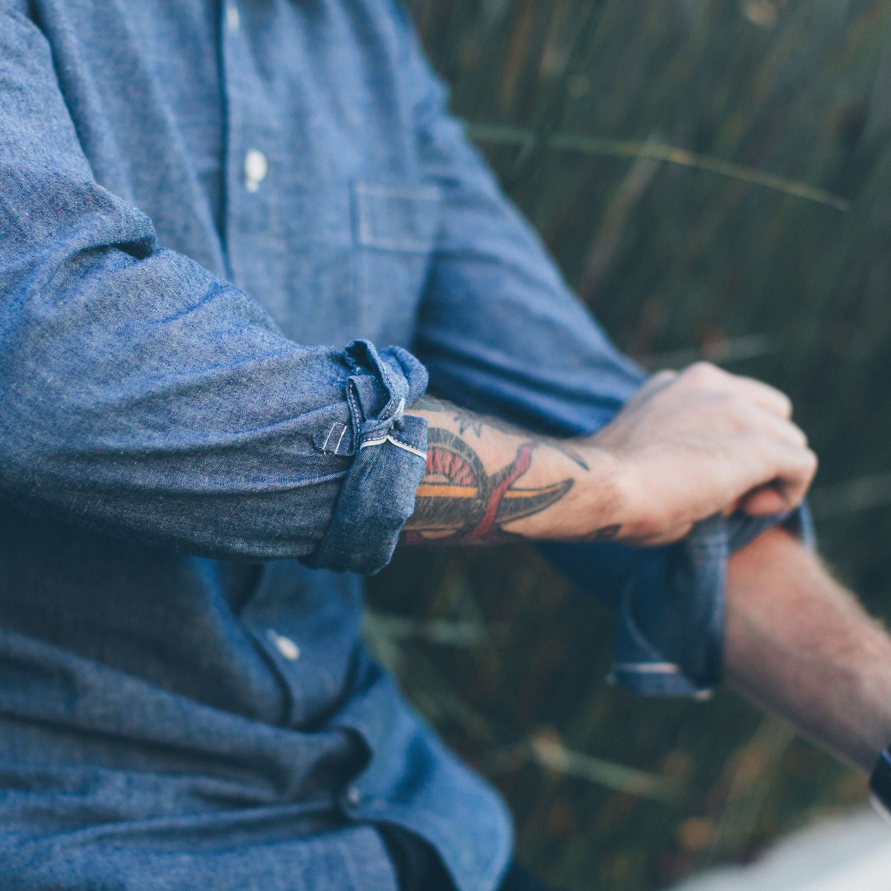 The California in Selvage Confetti Chambray: Alternate Image 6, Wovens by Taylor Stitch