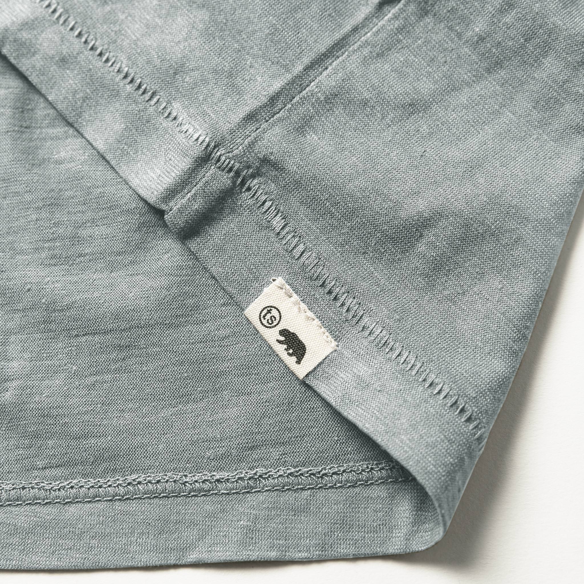 material shot of tag, Knits by Taylor Stitch