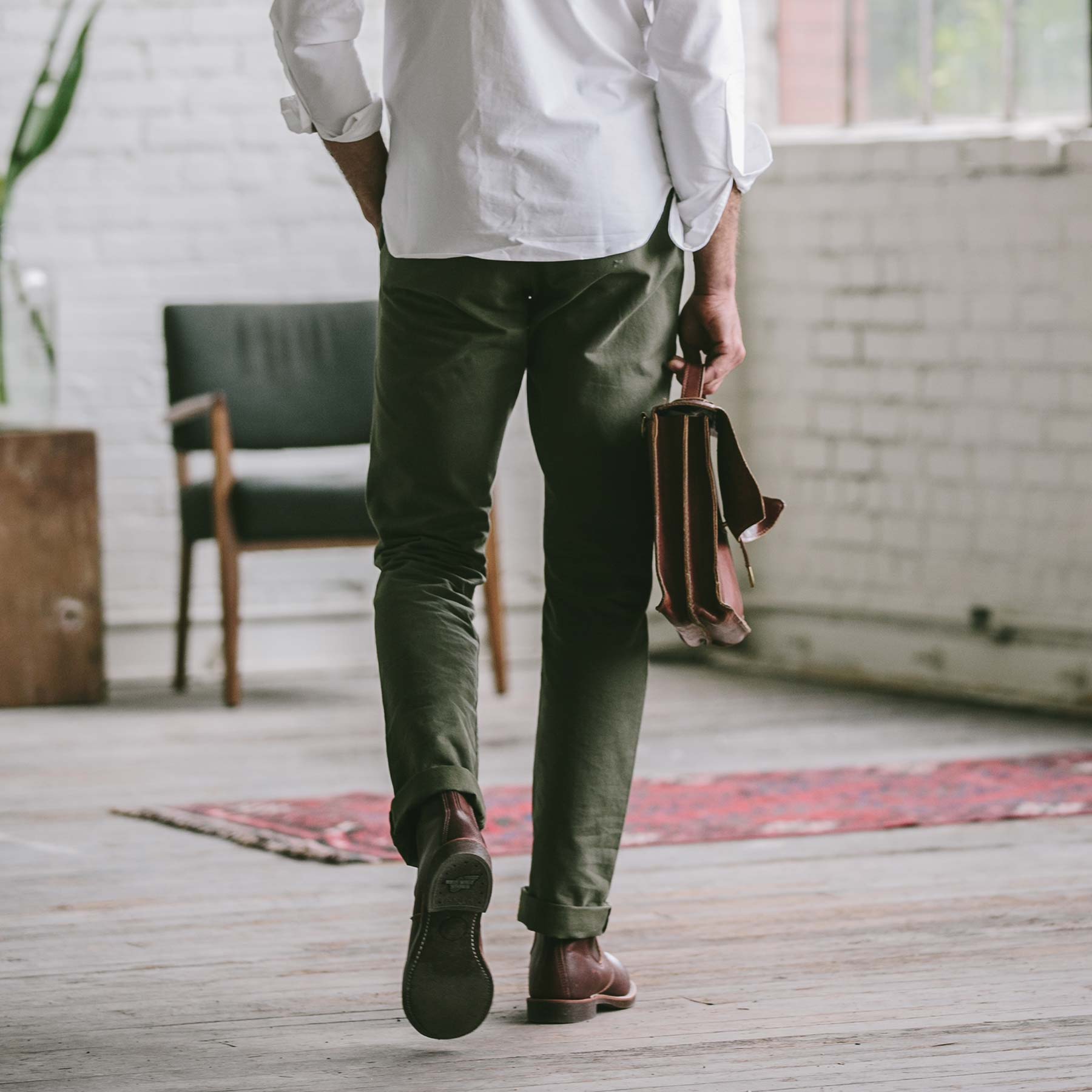 The Democratic Chino in Olive: Alternate Image 4, Pants by Taylor Stitch